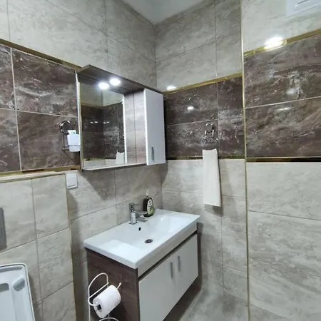 Three-room Apartment, 50 Meters From The Beach Yalova (Yalova)