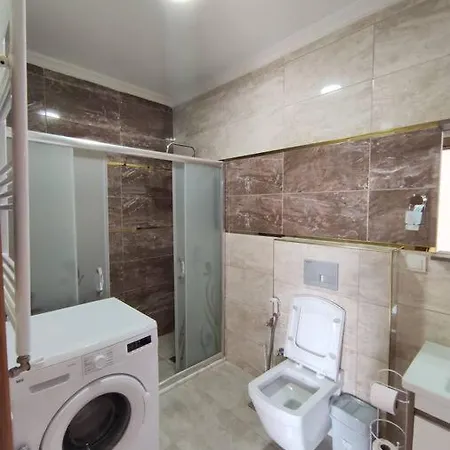 Three-room Apartment, 50 Meters From The Beach Yalova (Yalova)